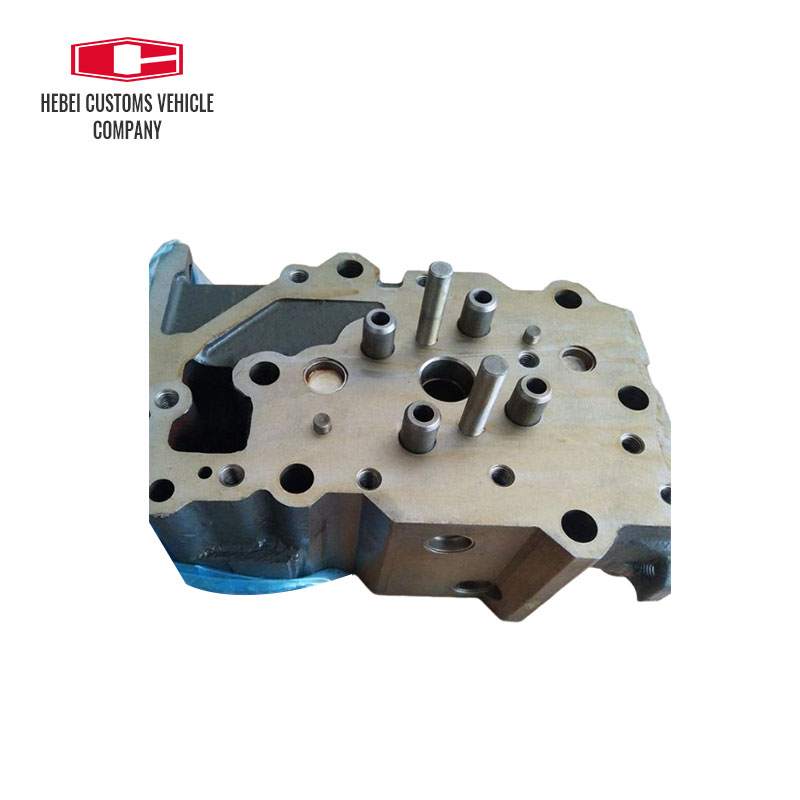 Cylinder Head 6156-11-1101-6156111101 for Komatsu 6D125 PC400-7 supplier Machinery Engine Parts