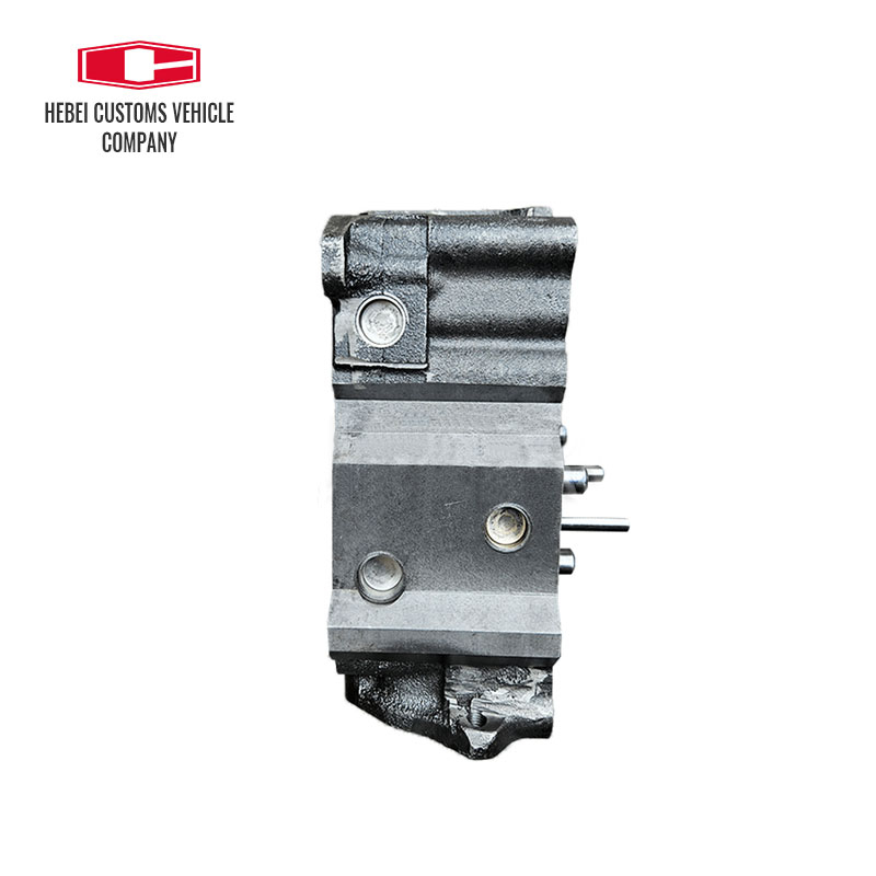 Cylinder Head 6251-11-1100 6151-11-1101 6251-11-1102 for Komatsu 6D125 PC400-5 supplier Machinery Engine Parts