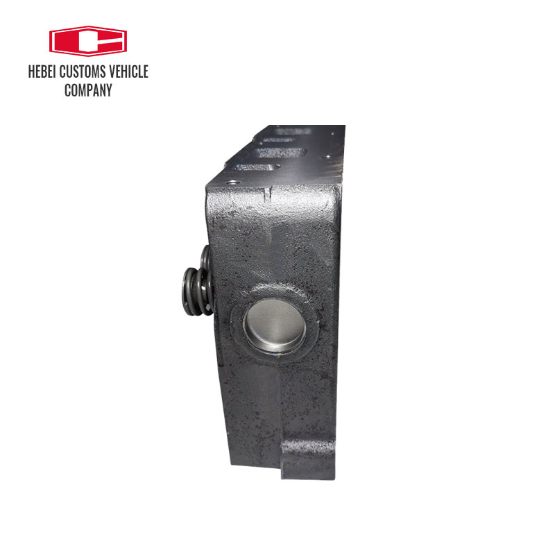 Cylinder Head 15521-03044 for Kubota D1402 supplier Machinery Engine Parts
