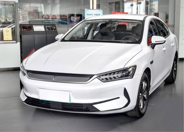 BYD Qin plus 2021 EV 400KM Travel Edition Model