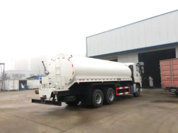 8CBM Water Tank Truck Sprinkler for Cleaning