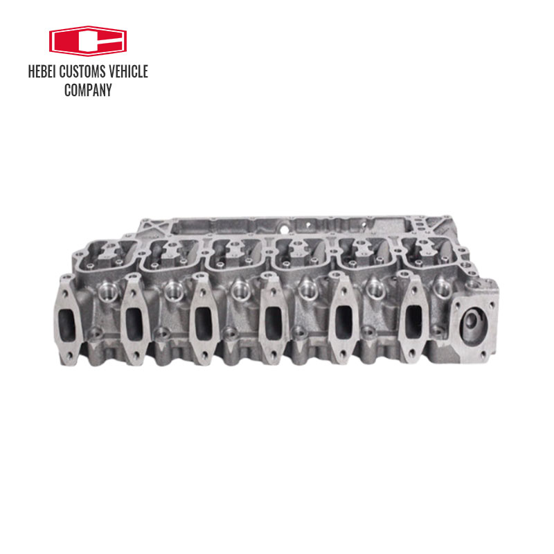 Cylinder Head 6731111370 673119980 6736218110 3934785 for Komatsu Cummins 6D102 supplier Machinery Engine Parts