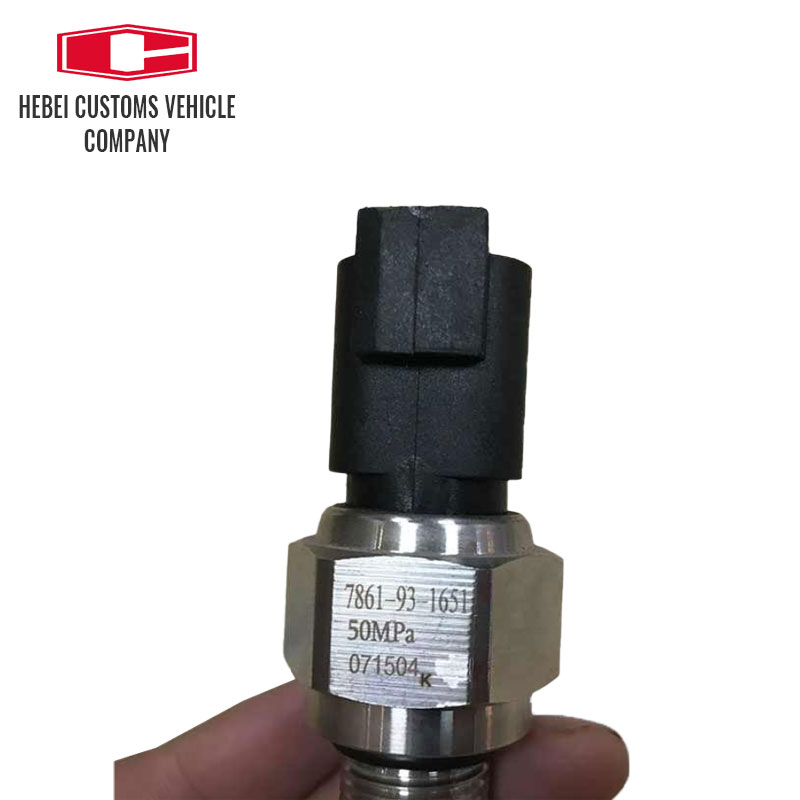 Pressure Sensor 7861-93-1650 7861-93-1651 for Komatsu PC200 PC210 PC300 PC400 PC450 Material Industries Excavator Parts